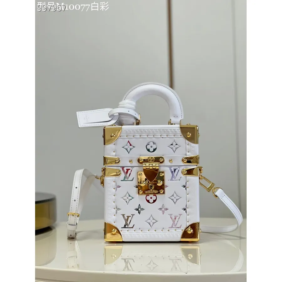 Louis Vuitton Kameras Kastes Soma 16cm Monogramma Ar Reljefu Pūtīga Jēra āda Rudens/ziemas 2022 Kolekcija M10077, Balta