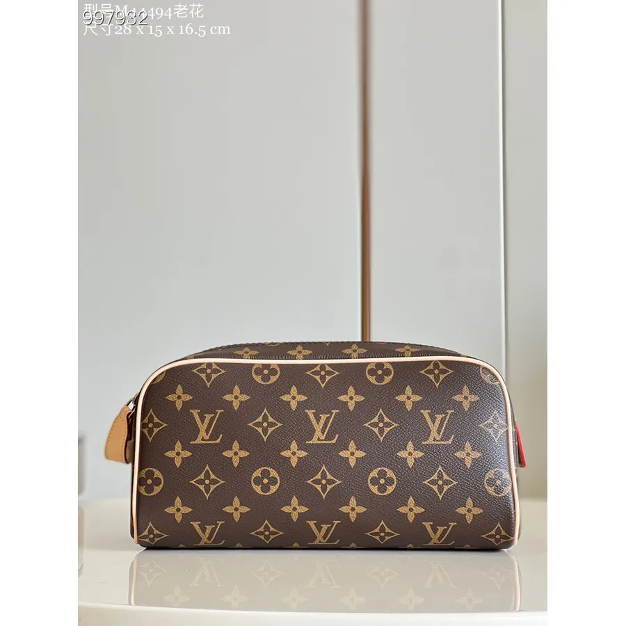 Louis Vuitton Dopp Komplet Torba 18cm Monogram Platnena Koža Kolekcija Jesen/zima 2022. M44494, Smeđa