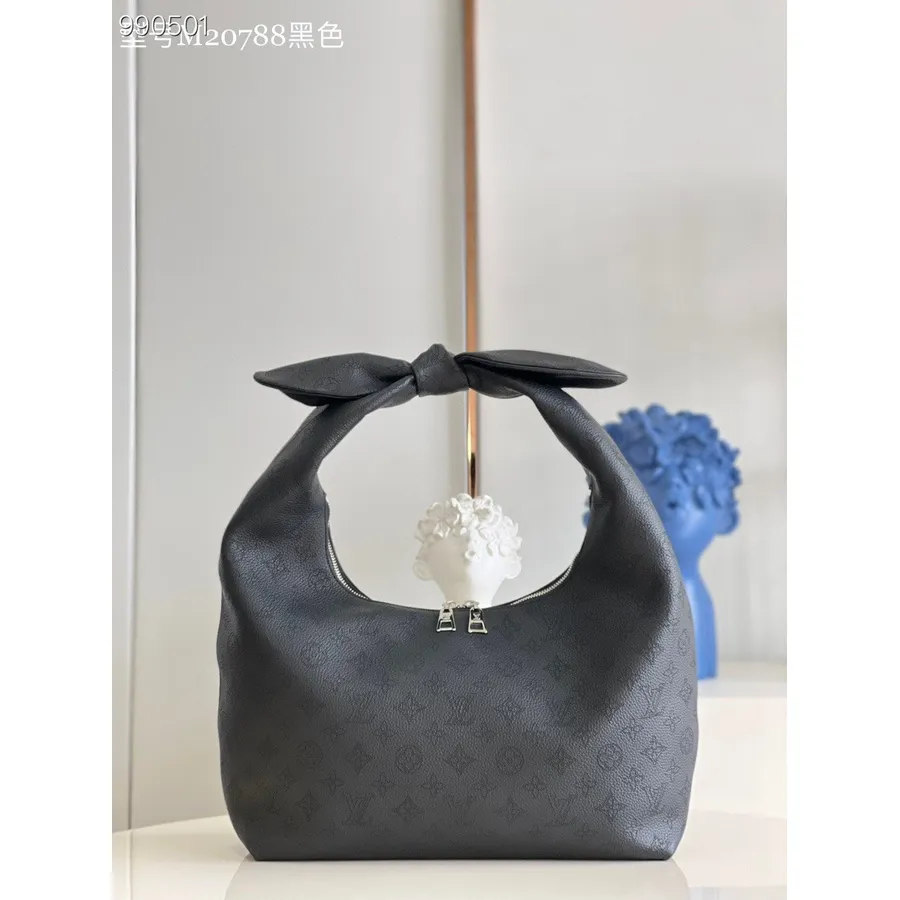 Louis Vuitton Why Knot Bag Pm 16cm перфорирана махина телешка кожа колекция пролет/лято 2022 M20788, черна