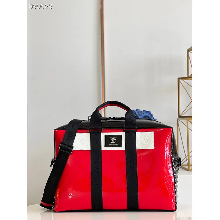 Louis Vuitton Viņam Līdzi Visiem Gm Dokumentus Ceļojuma Soma 45cm Monogramma Spogulis Lakādas Pavasaris/vasara 2022 Kolekcija M2