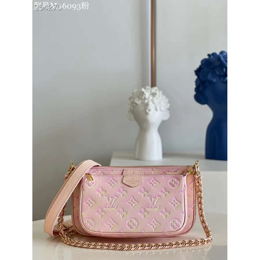 Louis Vuitton Multi Pochette Accessoiretas 24cm Gespoten En Reliëf Monogram Empreinte Leer Lente/zomer 2022 Collectie