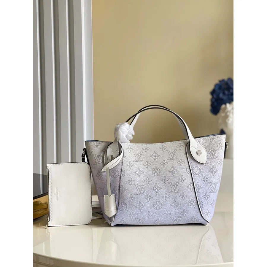 Louis Vuitton Hina Pm чанта 22 см Mahina телешка кожа колекция пролет/лято 2021 M54353, градиентно синьо