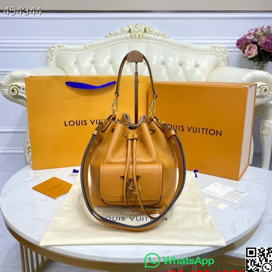 Bolso Bombonera Louis Vuitton Lockme 24 Cm Piel De Becerro Granulada Colección Primavera/verano 2021 M57689, Arizona