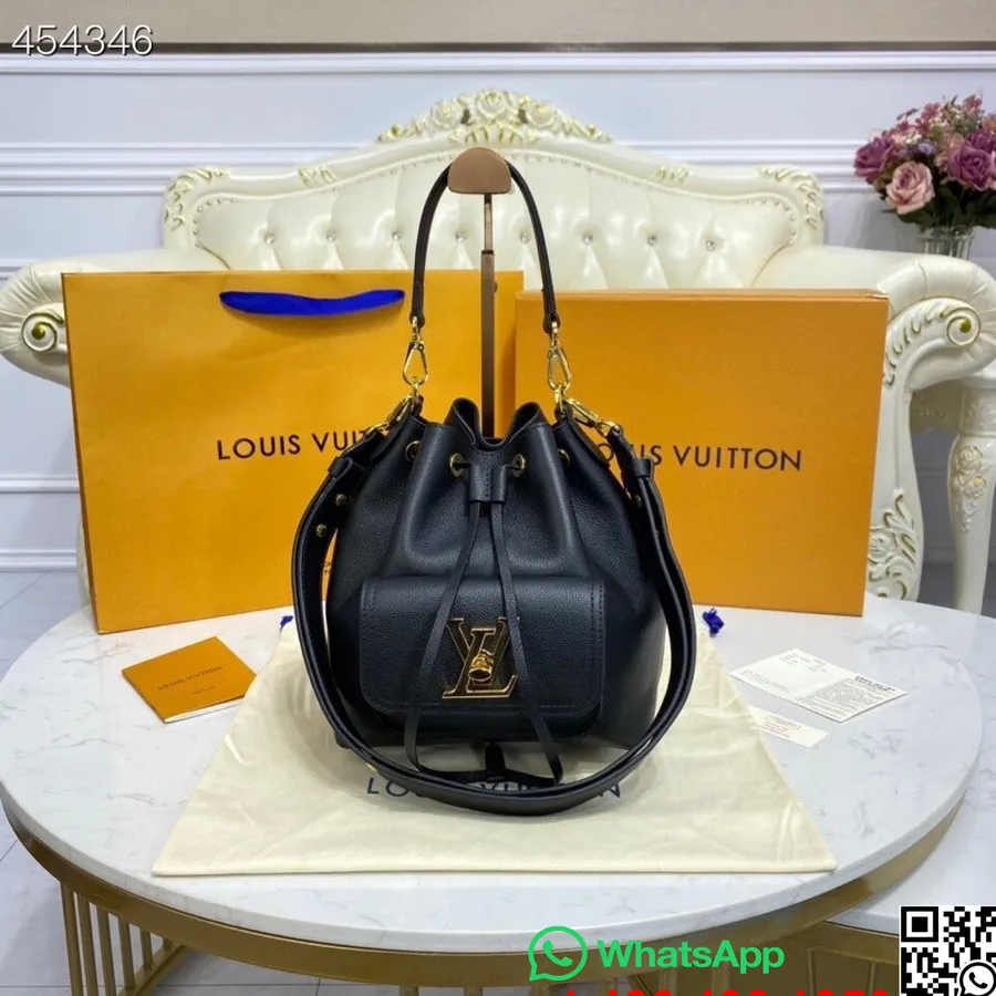 Bolso Tipo Bombonera Louis Vuitton Lockme 24 Cm Piel De Becerro Granulada Colección Primavera/verano 2021 M57687, Negro