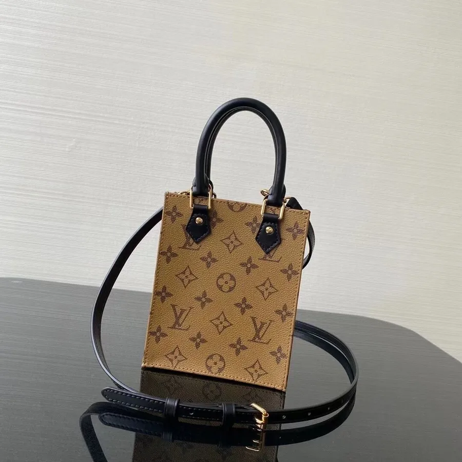 Louis Vuitton Mini Sac Plat Bag 22cm Monogram Revers Canvas Høst/vinter 2020 Kolleksjon M69442, Brun