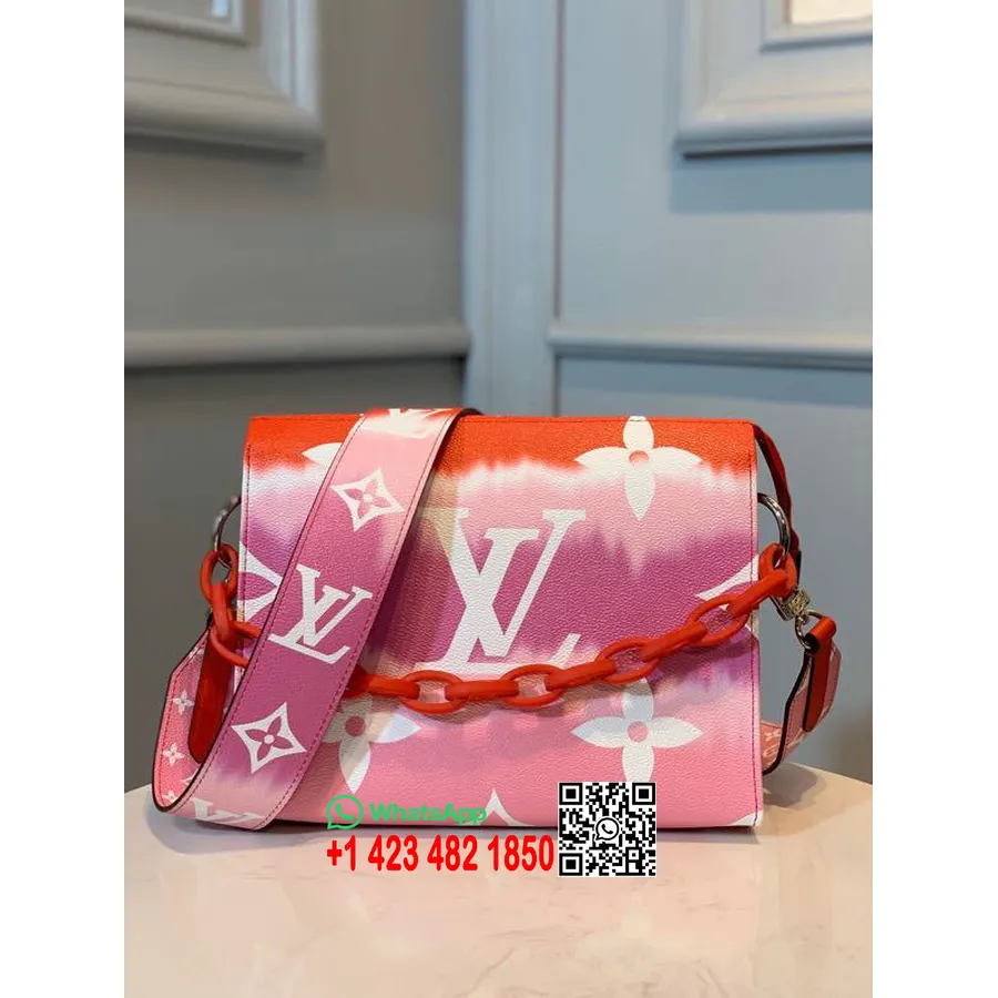 Louis Vuitton Tie Dye Escale Pochette 26 Cm Con Cadena Monogram Canvas Colección Primavera/Verano 2020 M69137, Rojo