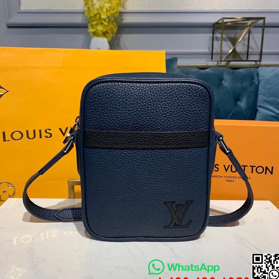 Louis Vuitton Danube Slim Pm City Bag 21cm Couro Taurillon Coleção Primavera/verão 2019 M55168, Azul Marinho