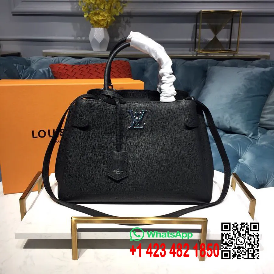 Louis Vuitton Lockme Day Draagtas 33 Cm Monogram Empreinte Canvas Lente/zomer 2019 Collectie M53730, Zwart