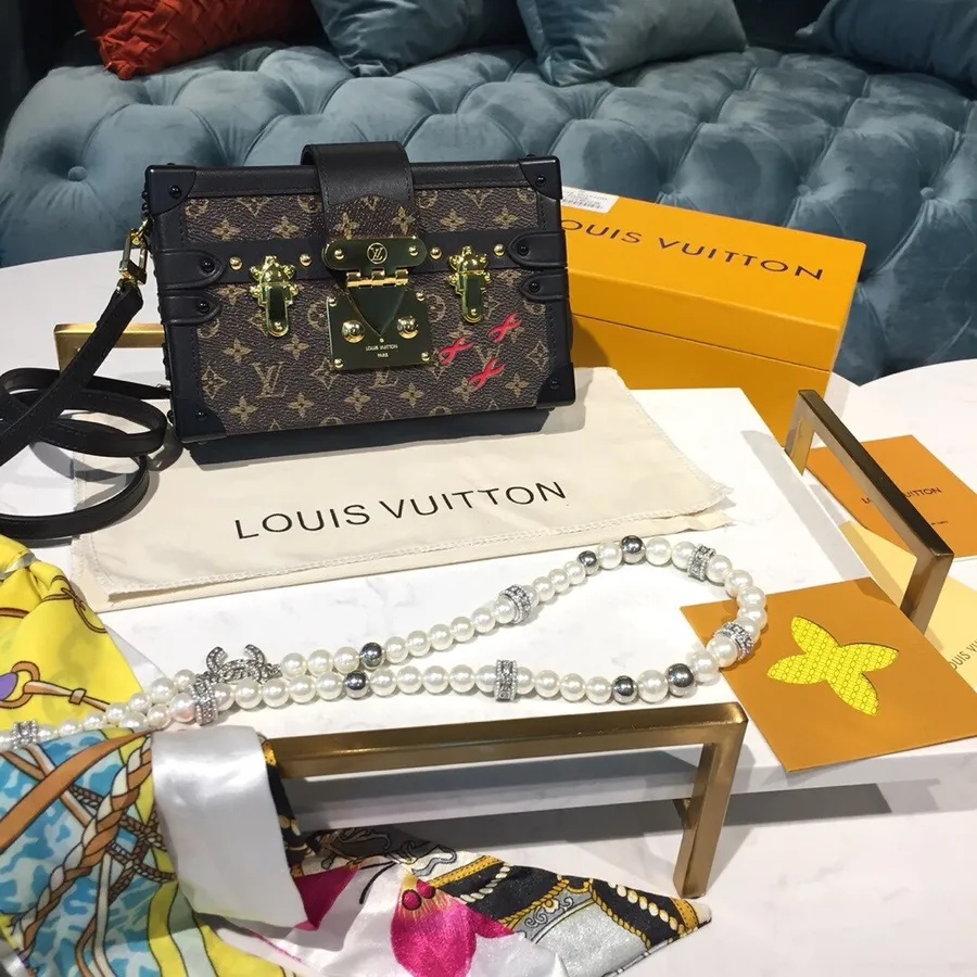 Louis Vuitton Petite Malle Kott 20cm Monogramm Lõuend Kevad/suvi 2019 Kollektsioon M44199, Punane