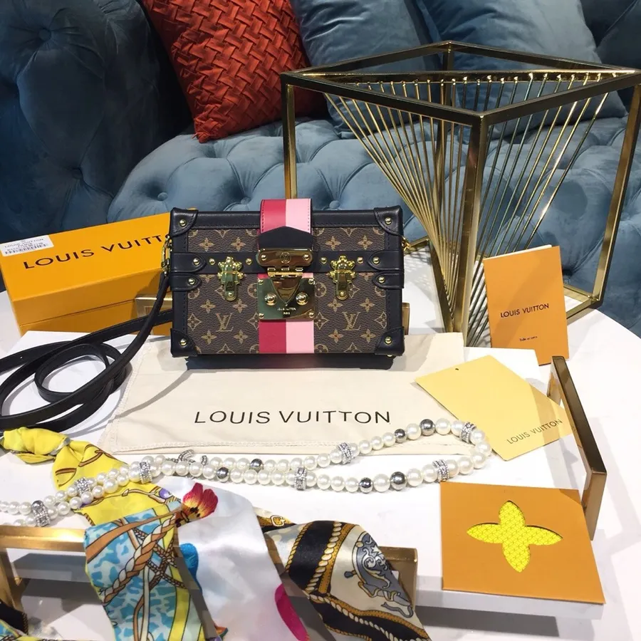 Louis Vuitton Petite Male Bag 20cm Monogram Canvas Vår/sommer 2019 Kolleksjon M40273, Rød/rosa