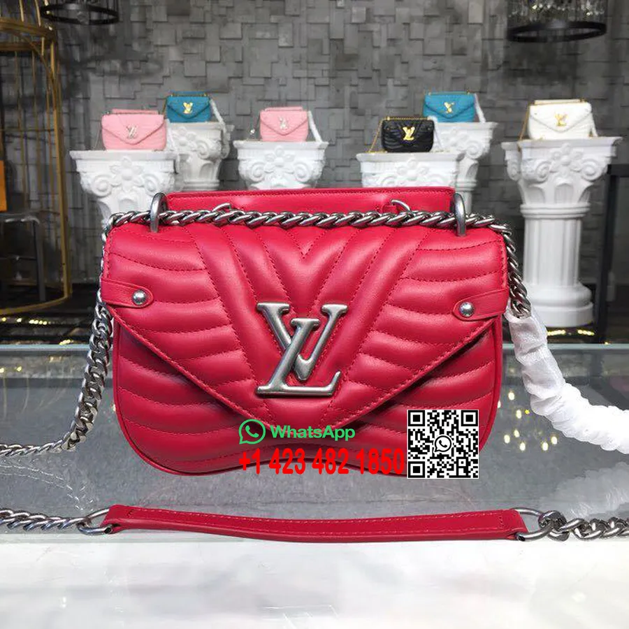 Louis Vuitton New Wave Kjedeveske Pm Vattert Kalveskinn Høst/vinter 2018 Kolleksjon M51930, Skarlagenrød Ecarlate