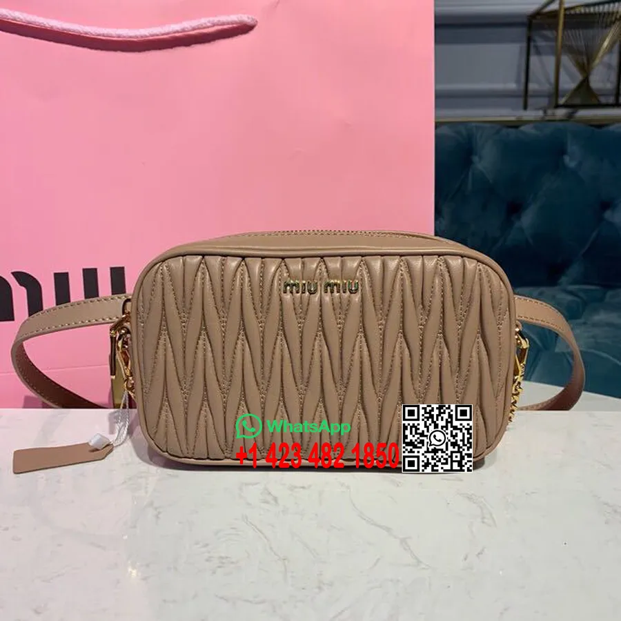 Miu Miu Matelasse Belt Fanny Pack Sac Banane 5zh029 Cuir De Veau Nappa Collection Printemps/été 2019, Beige