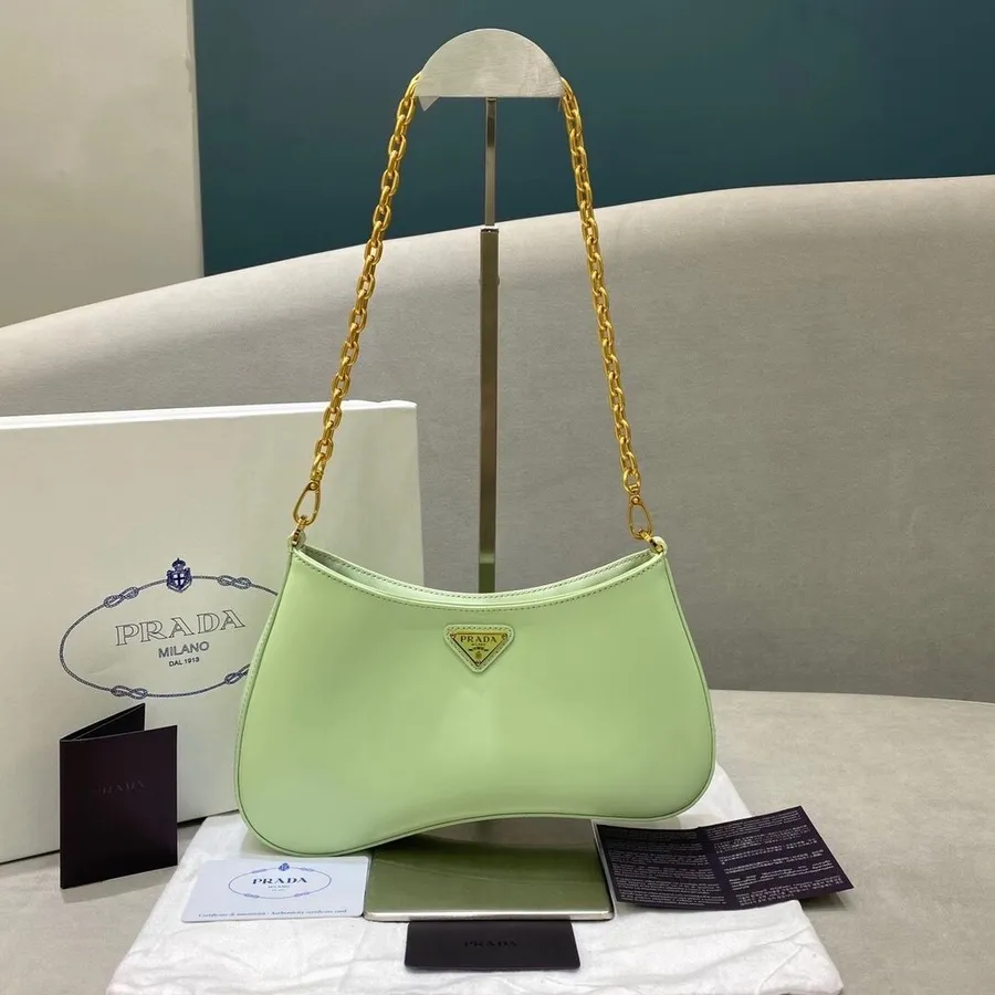 Geantă Prada Hobo Cu Lanț 24cm 1bd312 Piele De Vițel Colecția Cruise 2021, Lime