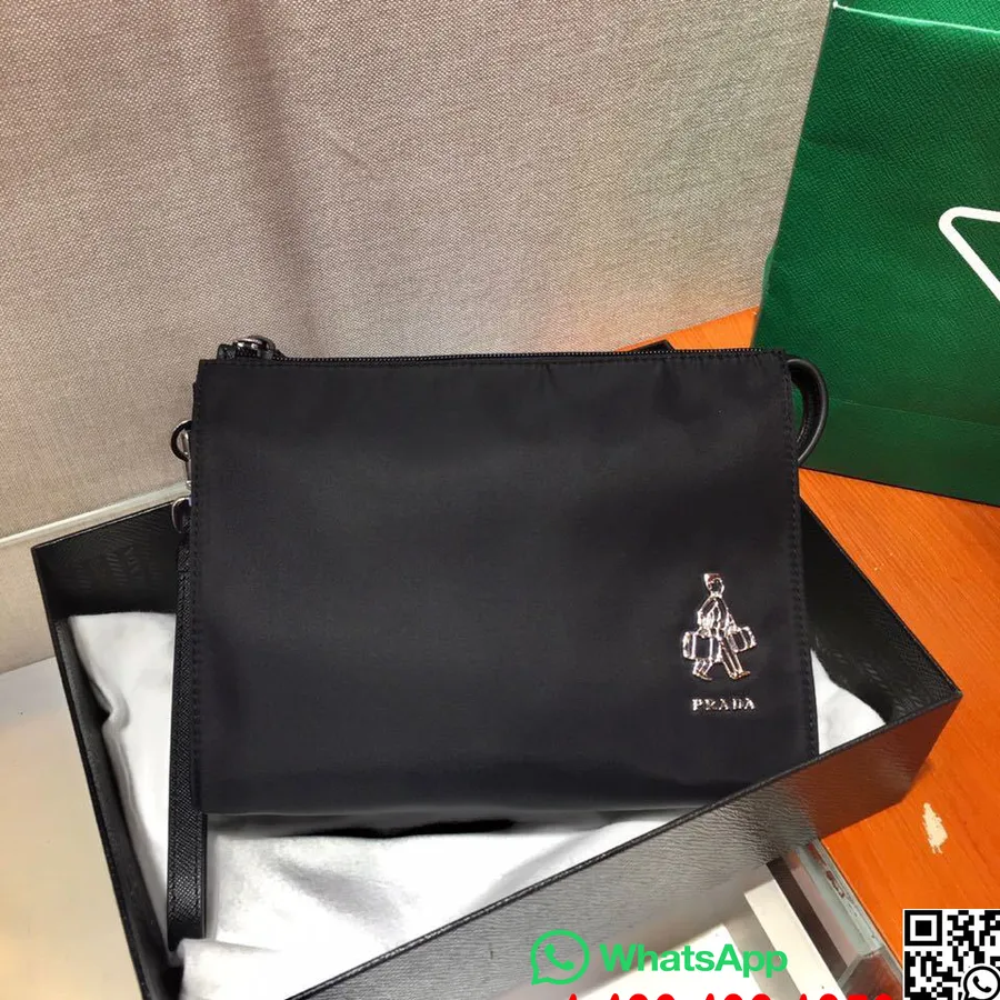 Sac Pochette Prada En Nylon 24cm 2ne789 Collection Printemps/été 2020, Noir