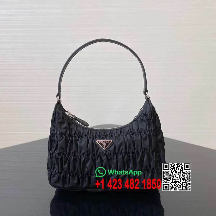 Prada Re-Edition 2002 Dantelli Naylon Hobo Çanta 24cm İlkbahar/Yaz 2020 Koleksiyonu, Siyah