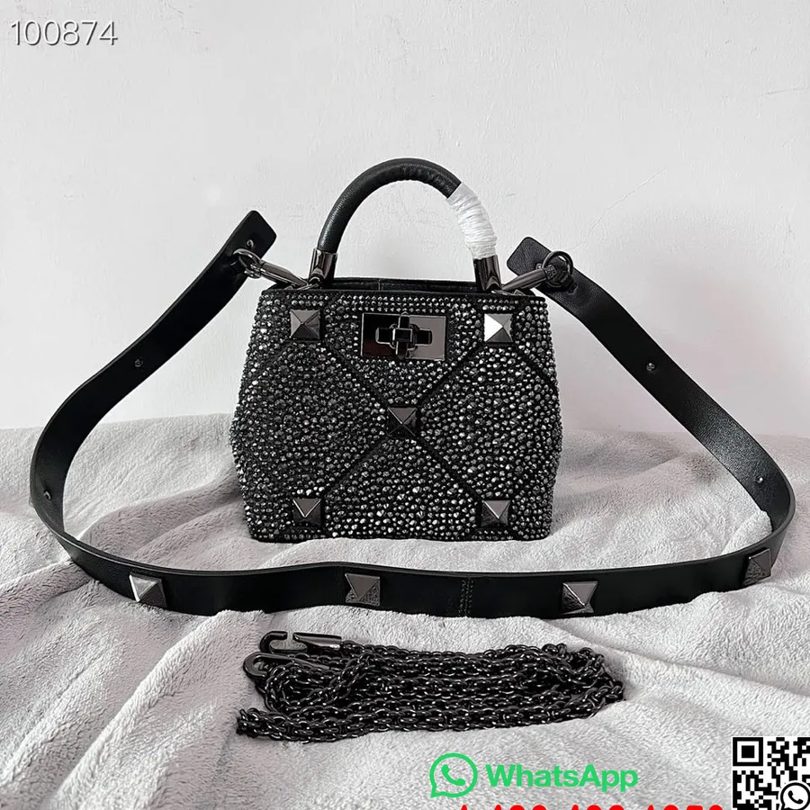 Valentino Garavani Roman Stud The Handle Bag 25cm Rhinestone Pyntet Lammeskinn Nappa Skinn Høst/vinter 2022 Kolleksjon, Bla