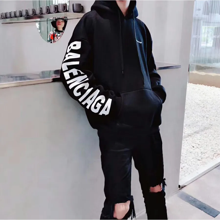 Hanorac Supradimensionat Cu Logo Balenciaga Vertical, Colectia Toamna/iarna 2019, Negru