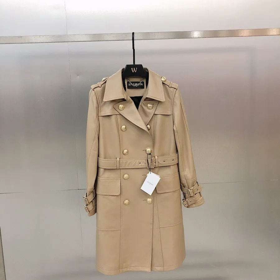 Balmain Double Breasted Coat Sheepskin Leather Fall/Winter 2019 Collection, Beige