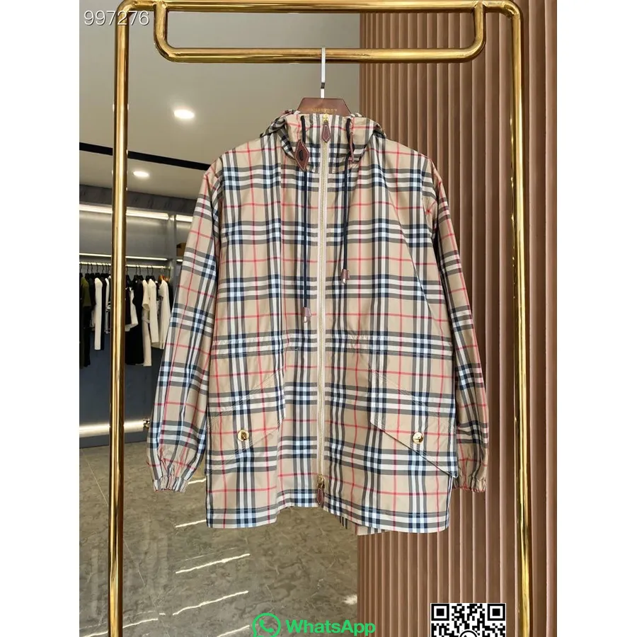 Burberry Binham Check Veste Zippée à Logo En Nylon Collection Automne/hiver 2022, Marron Clair