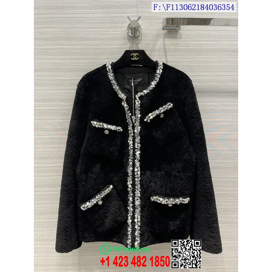 Koleksi Mantel Kulit Chanel Jacquard Chenille Musim Gugur/dingin 2021, Hitam