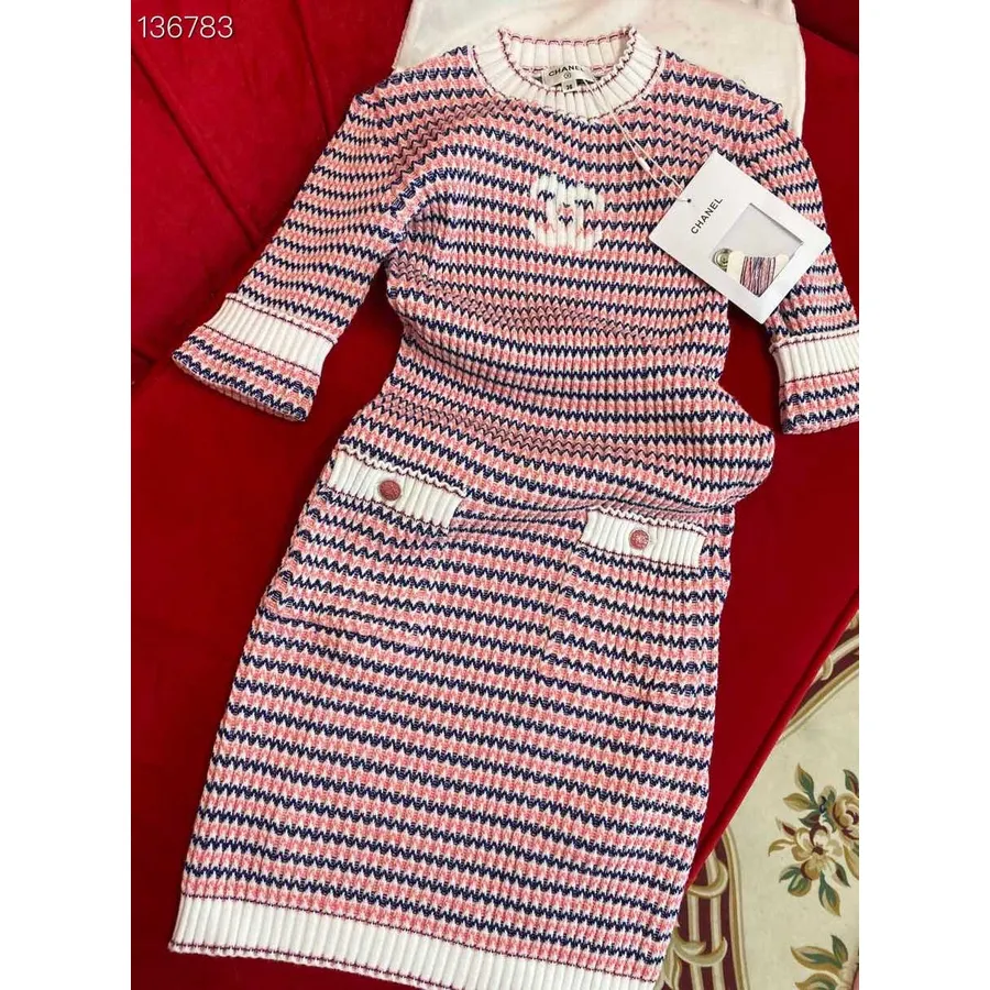 Vestido De Punto Chanel Con Logo Cc Colección Otoño/invierno 2020, Rosa/azul