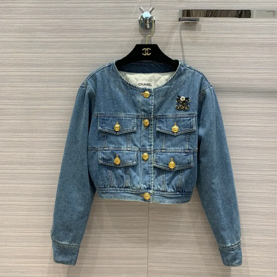 Chanel Denim Mitme Taskuga Jakk 2020 Sügis/talv Kollektsioon, Sinine Denim