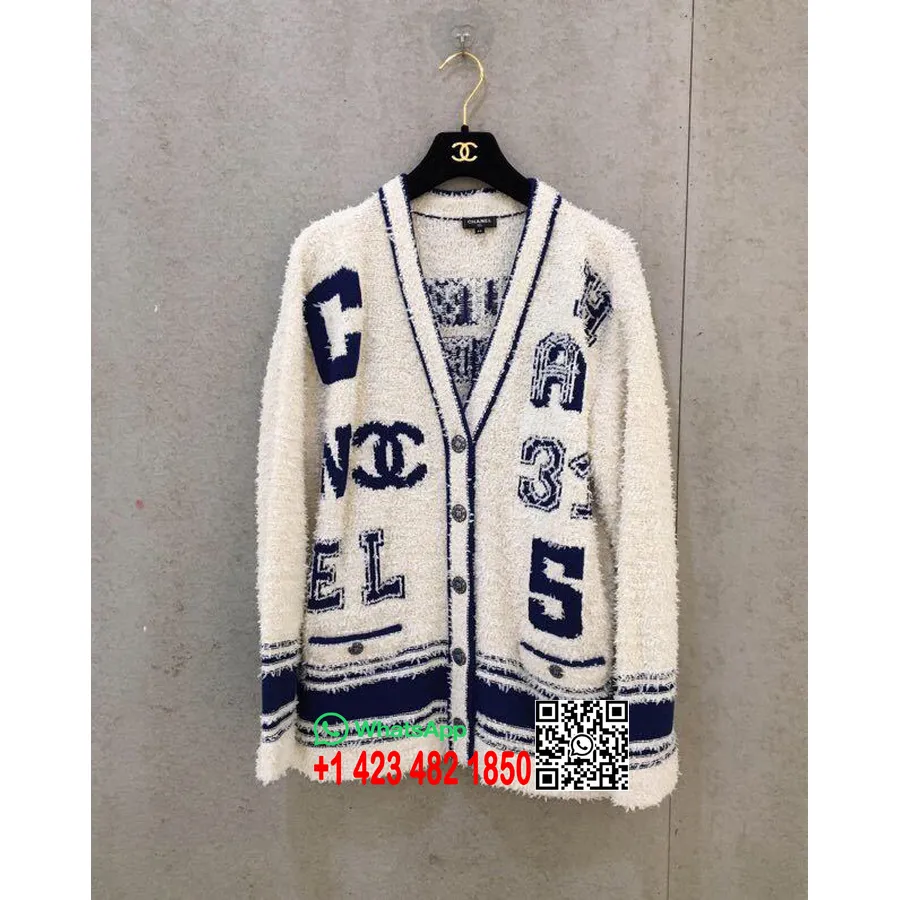 Chanel Varsity Logo Iconisch Oversized Wollen Kasjmier Vest Herfst/winter 2019 Collectie, Wit/blauw