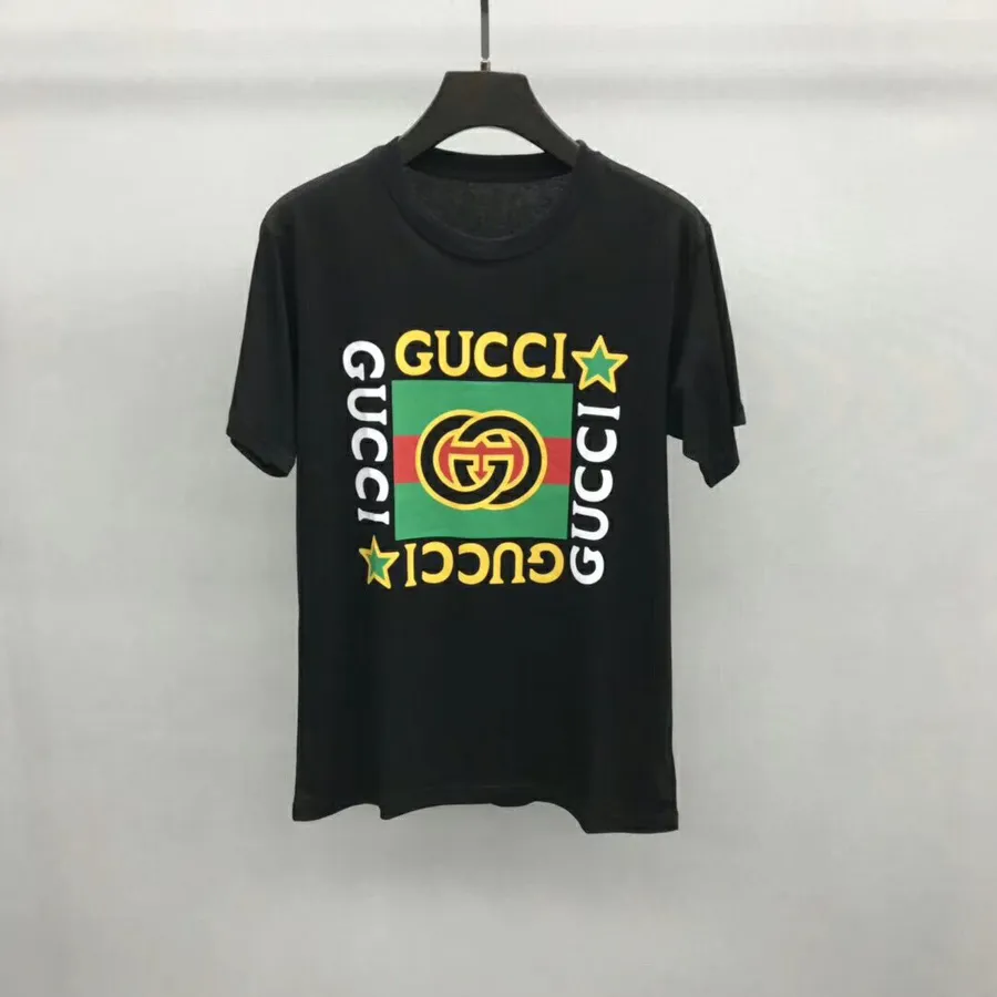 Gucci Vertikal/horisontal Stars Logo Oversized Bomuld T-shirt Efterår/vinter 2019 Kollektion, Sort