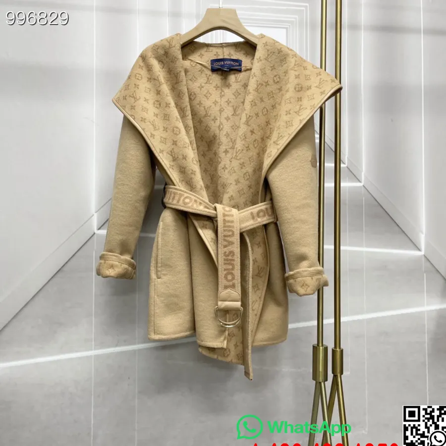 Louis Vuitton Signature Manteau Court Réversible Double Face à Capuche Collection Automne/hiver 2022, Camel/marron