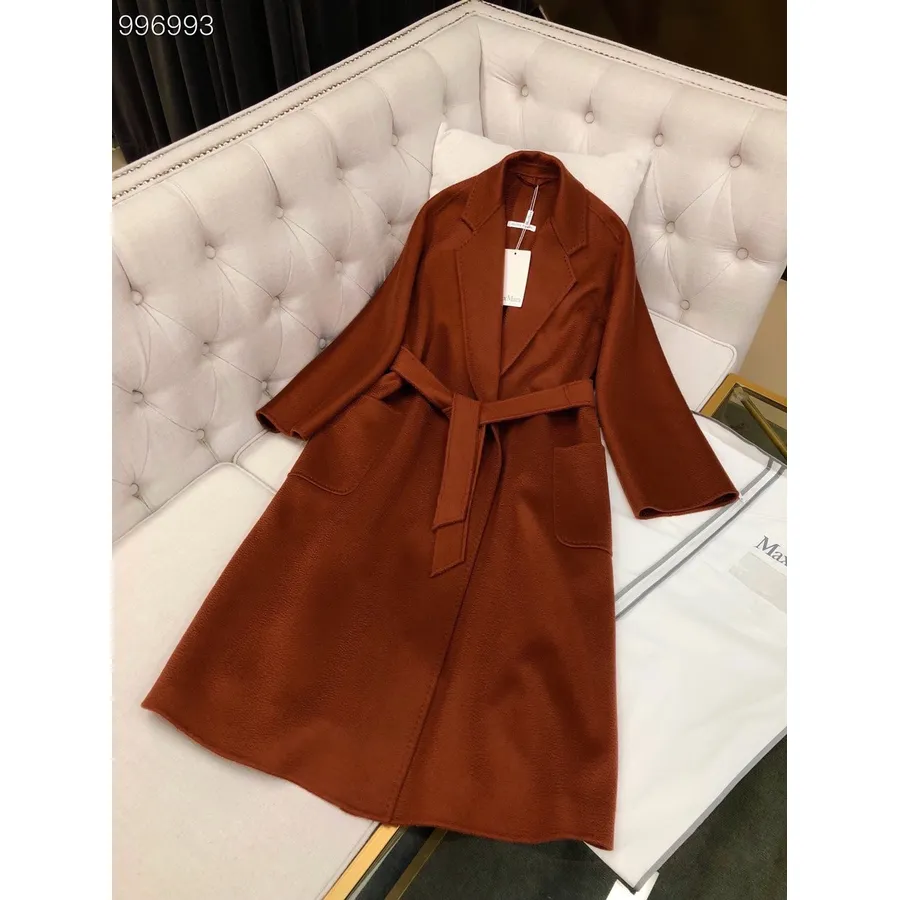 Max Mara Labbro Cashmere Wrap Casaco Longo Coleção Outono/inverno 2022, Marrom Chocolate