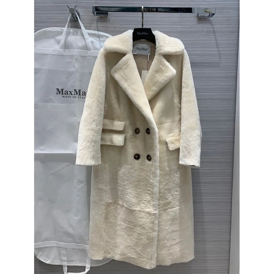 Max Mara Cappotto Doppio Petto In Lana Shearling Tinto Agnello Fodera In Pelle Collezione Autunno/inverno 2019, Panna