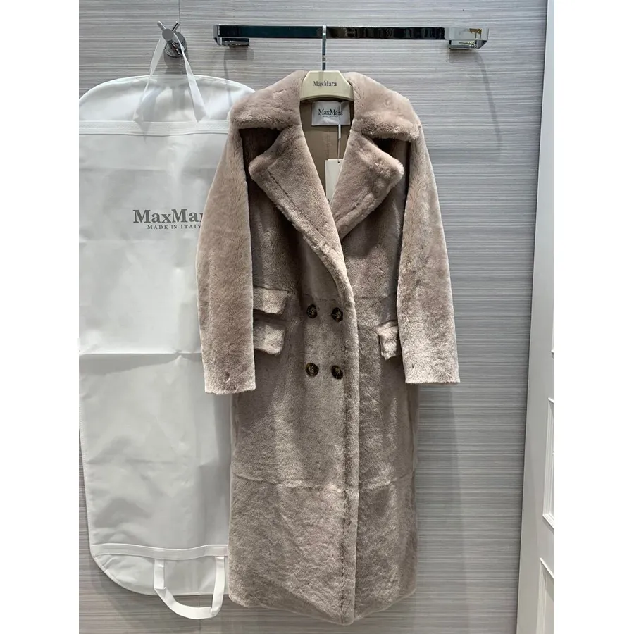 Max Mara Cappotto Doppio Petto In Lana Shearling Tinta Agnello Fodera In Pelle Collezione Autunno/inverno 2019, Grigio