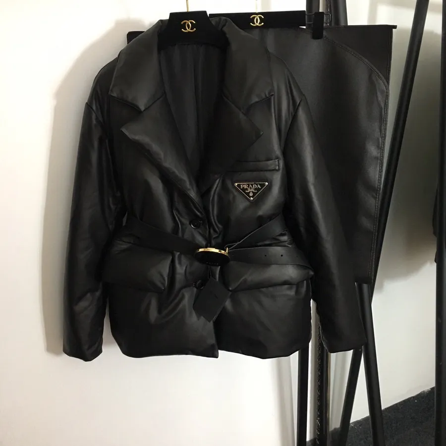 Prada Chaqueta De Plumón Abrigo De Piel De Oveja Colección Otoño/invierno 2020, Negro