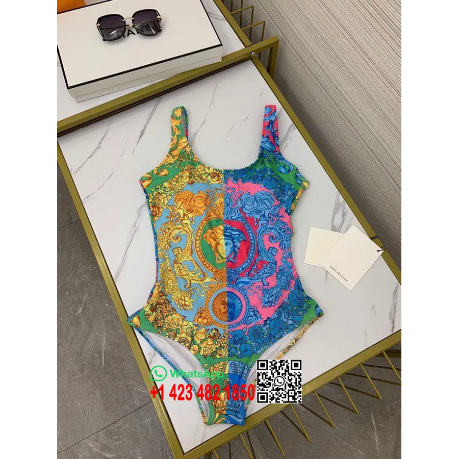 Koleksi Baju Renang Bikini One Piece Versace Musim Semi/musim Panas 2020, Aneka Warna