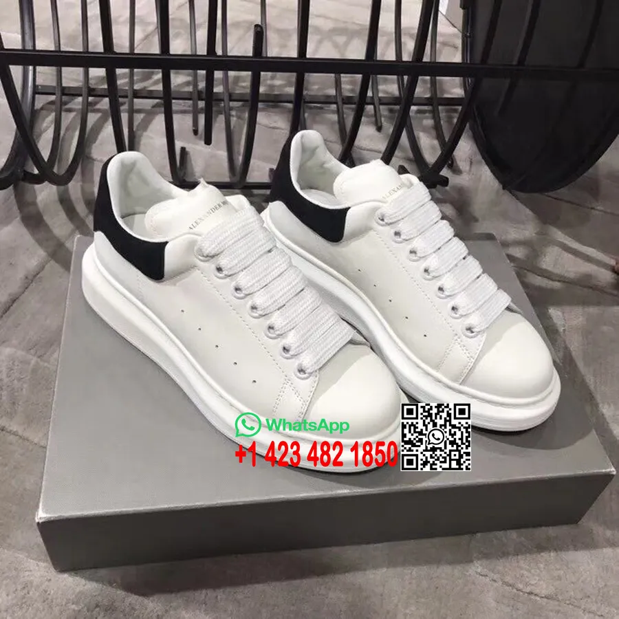 Alexander Mcqueen Oversize Platform Bağcıklı Creeper Spor Ayakkabı İlkbahar/Yaz 2018 Koleksiyonu, Süet Siyah