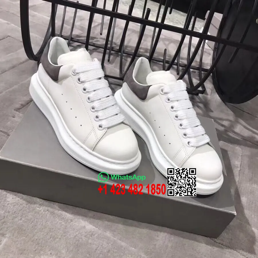 Alexander Mcqueen Oversize Platform Bağcıklı Creeper Spor Ayakkabı İlkbahar/Yaz 2018 Koleksiyonu, Süet Gri