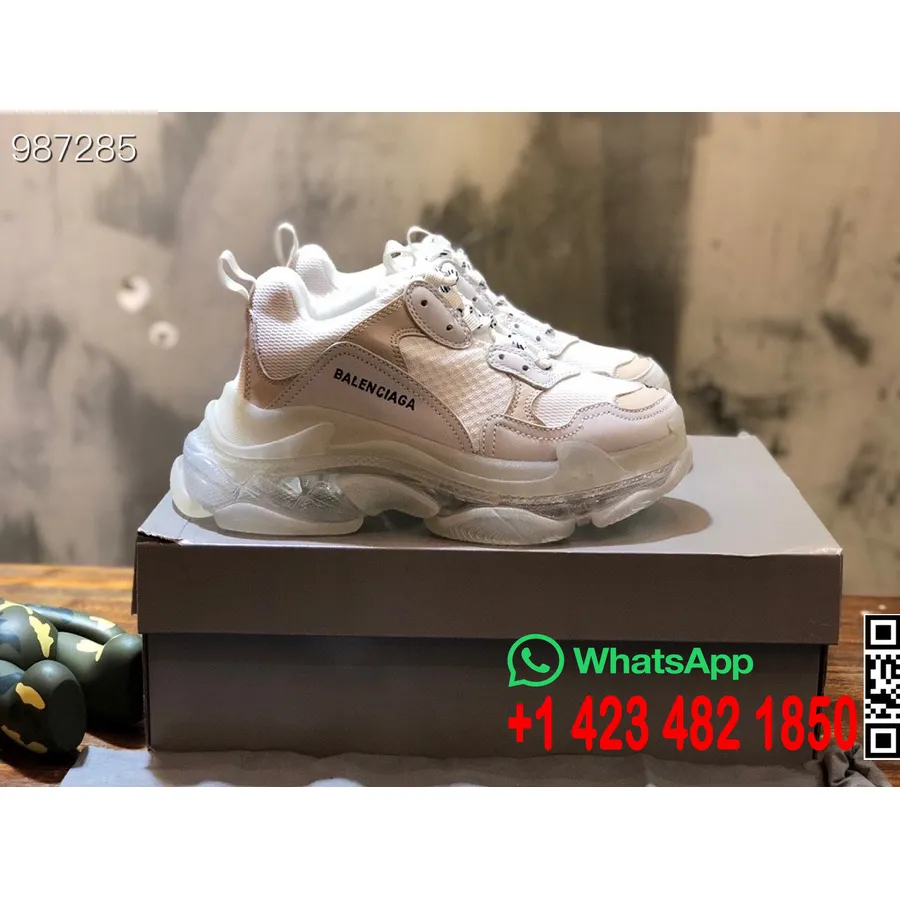 Balenciaga Triple S şeffaf Tabanlı Unisex Spor Ayakkabı Sonbahar/kış 2022 Koleksiyonu, Açık Bej