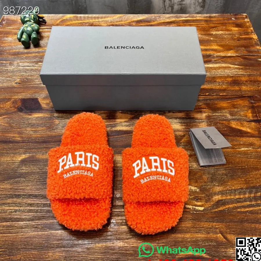 Balenciaga Paris Logo Furry Slides Chaussures Unisexes Collection Automne/hiver 2022, Orange