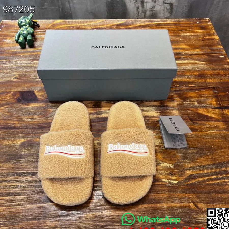 Balenciaga Kampány Furry Slides Unisex Cipő őszi/téli 2022 Kollekció, Barna