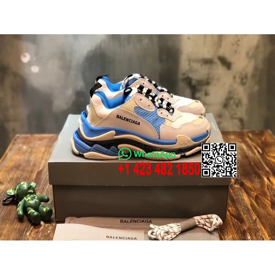 Balenciaga Triple S Tênis Couro De Bezerro Coleção Primavera/verão 2022, Branco/azul/preto