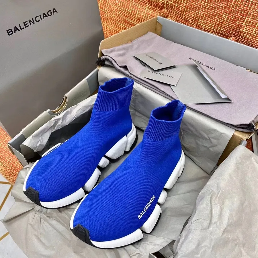 סניקרס גרביים בסריג Balenciaga Speed 2.0 קולקציית אביב/קיץ 2021, כחול/לבן