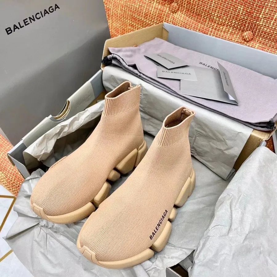 Balenciaga Baskets Chaussettes En Tricot Speed 2.0 Collection Printemps/été 2021, Beige