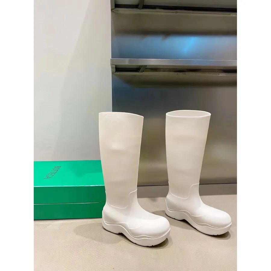 Bottega Veneta Puddles Pvc Cizme Până La Genunchi Colecția Toamnă/iarna 2021, Alb