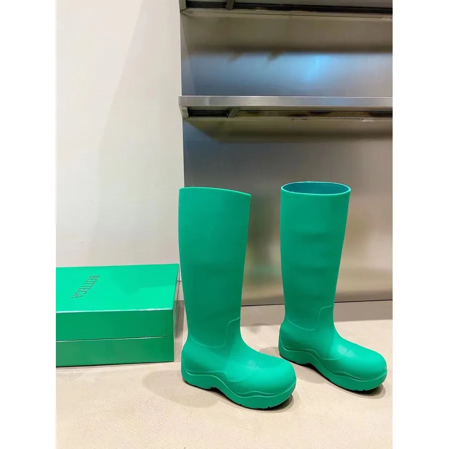 Bottega Veneta Puddles PVC Knee High Boots Fall/Winter 2021 Collection, Green