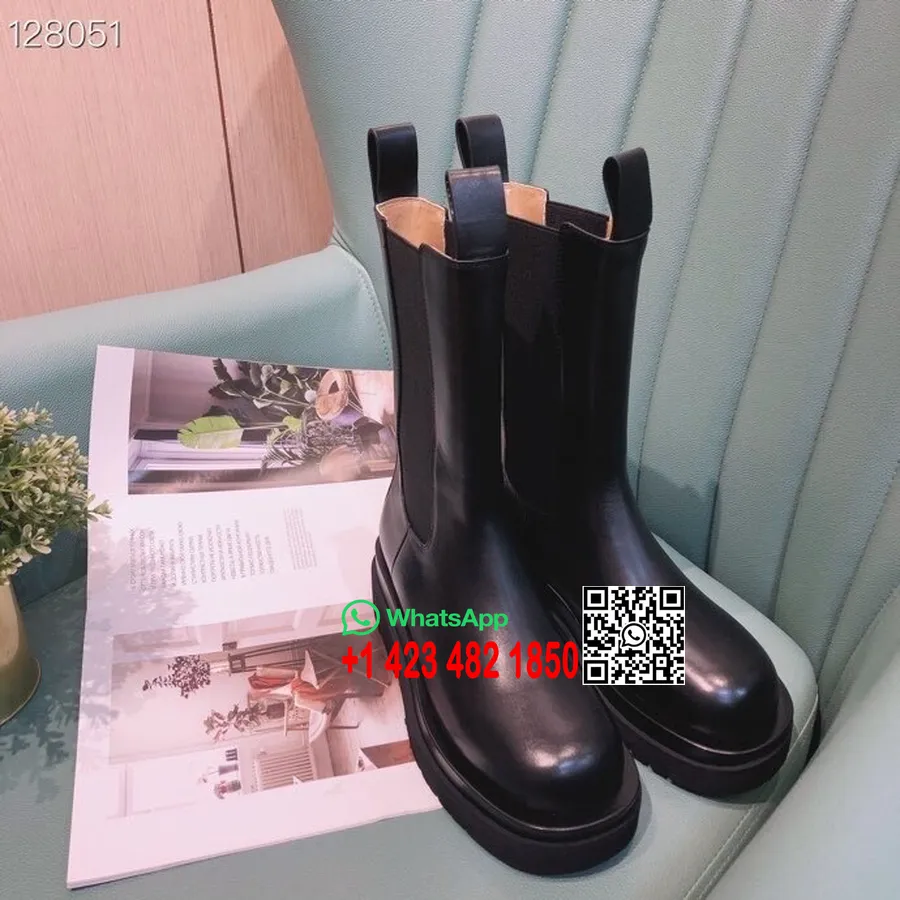 Bottega Veneta Lug Sole Boots Kulit Anak Sapi Koleksi Musim Gugur/dingin 2020, Hitam