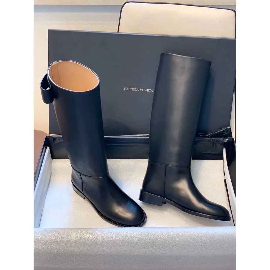 Bottega Veneta Botas Ecuestres Hasta La Rodilla Piel De Becerro Colección Otoño/invierno 2020, Negro