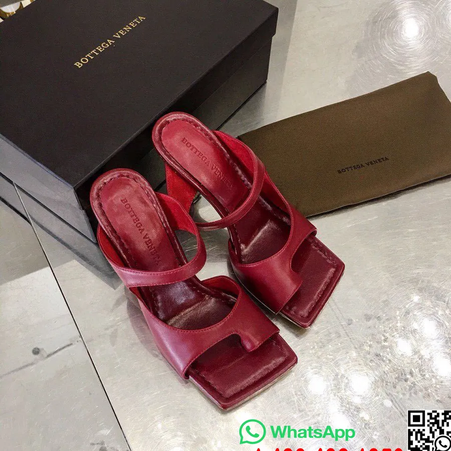 Bottega Veneta D'orsay Mules à Bout Carré En Cuir D'agneau Collection Automne/hiver 2019, Bordeaux