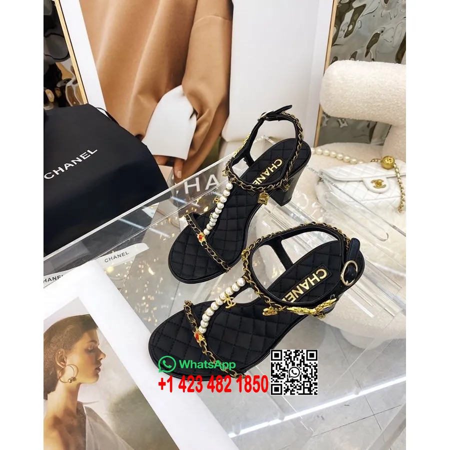 Chanel Charm Pearl Verzierte T-Plateau-Sandalen Aus Lammleder, Frühjahr/sommer-kollektion 2022, Schwarz