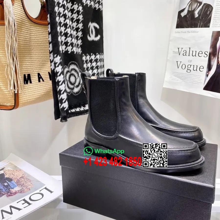 Chanel Platform Csizmacipő Báránybőr Bőr 2022 Tavaszi/nyári Kollekció, Fekete