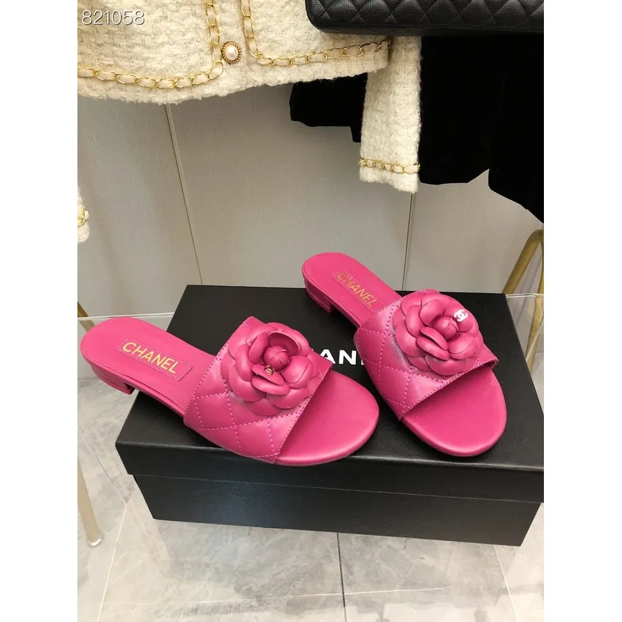 Chanel Camelia Flower Mules Exclusivas G38800 Couro De Cordeiro Coleção Primavera/verão 2022, Rosa